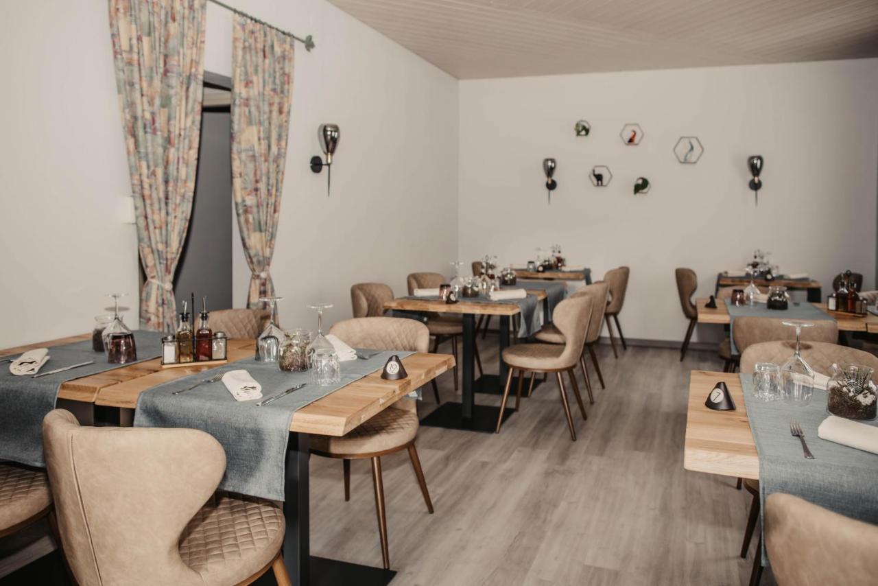Albergo Ristorante Al Portico Gerra  Exterior photo